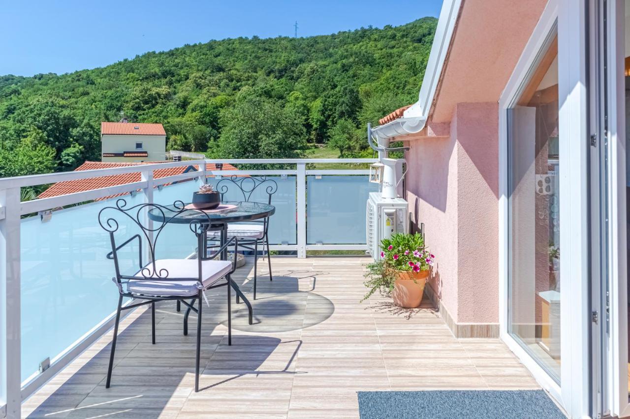 Comfortable Apartment Near Opatija Apartment