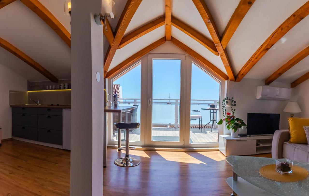 Comfortable Apartment Near Opatija Apartment *