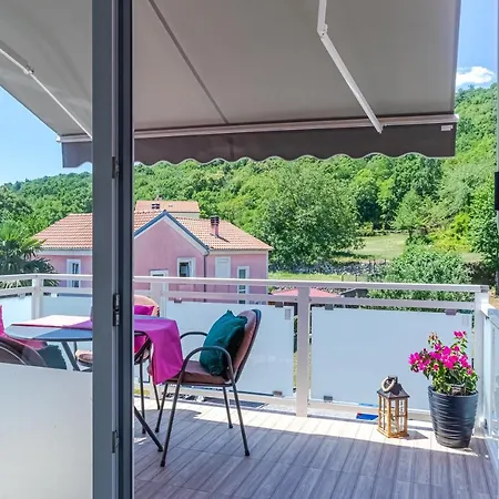 Comfortable Apartment Near Opatija Matulji Exterior photo