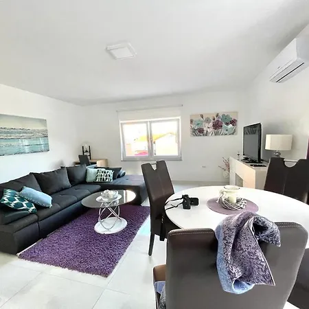Comfortable Apartment Near Opatija Matulji Exterior photo